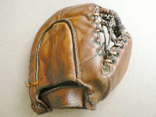 Lefty Grimm Wilson Back